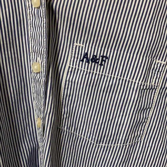 A&F Button Up - Picture 2 of 2